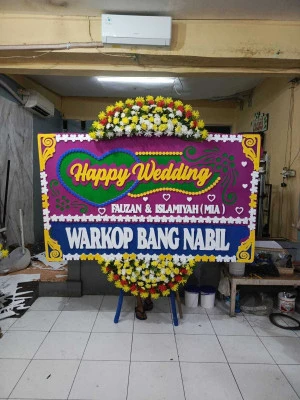 Papan Bunga di Pulasaren Pekalipan